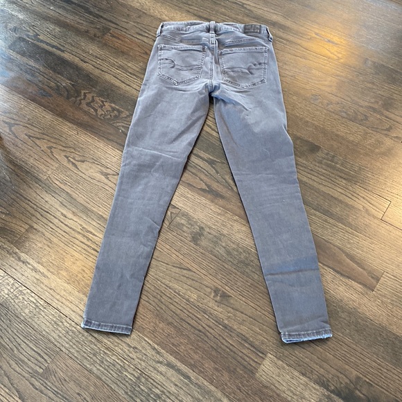 American Eagle Gray Button Fly Hi Rise Jeggings Jeans 2 EUC - Picture 8 of 9